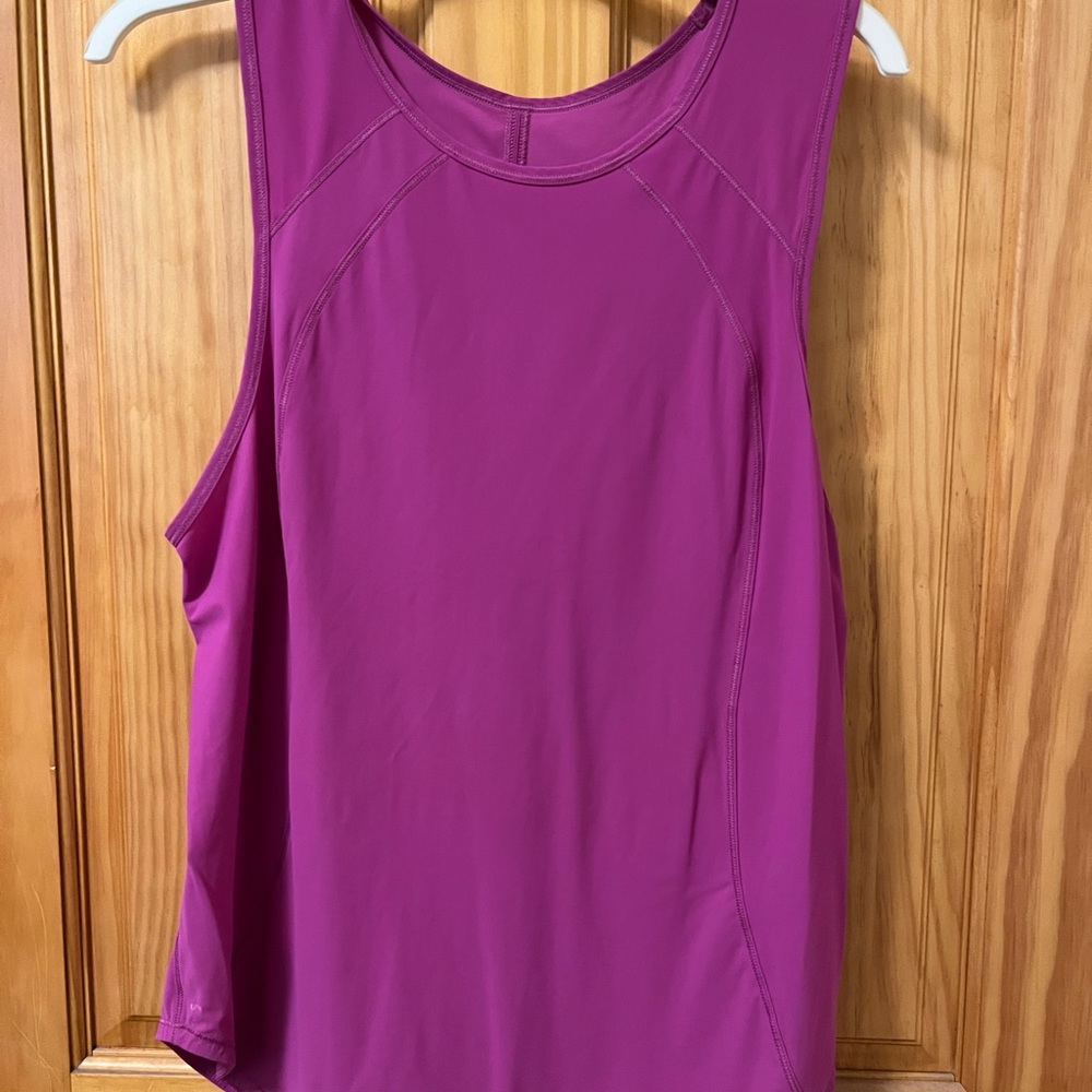Lululemon Open Back Workout Tank never worn!
